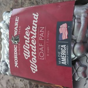 Nordic Ware winter loaf pan